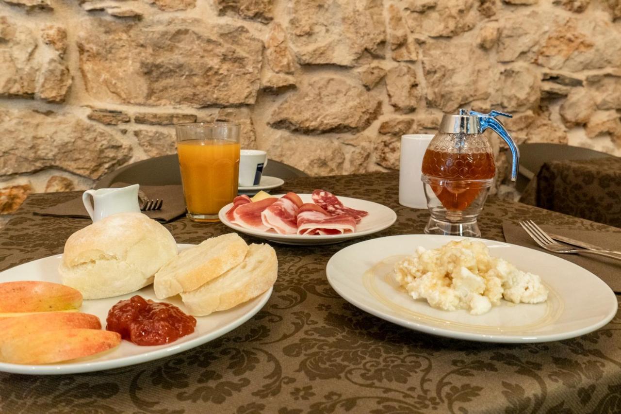 Goloritze Room And Breakfast Baunei Kültér fotó