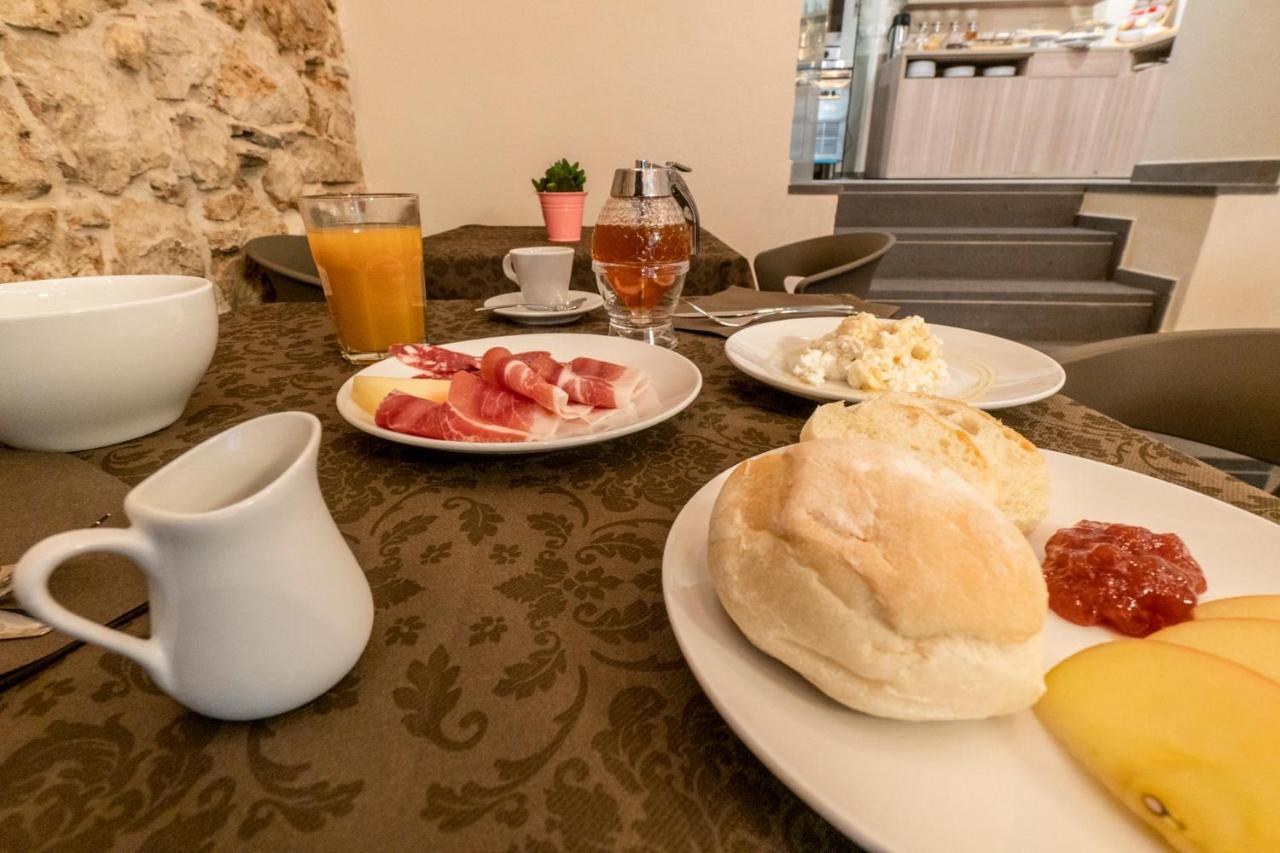 Goloritze Room And Breakfast Baunei Kültér fotó